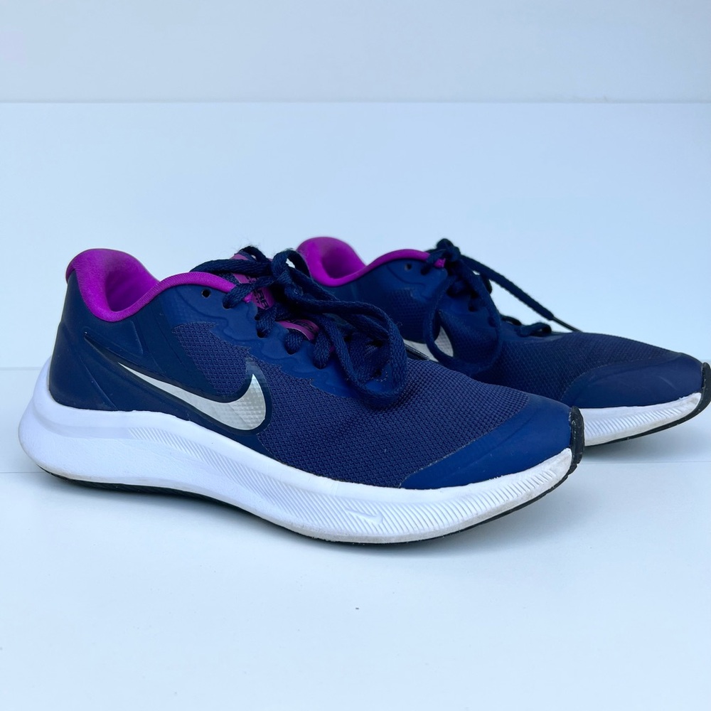 Nike Girl Sneakers